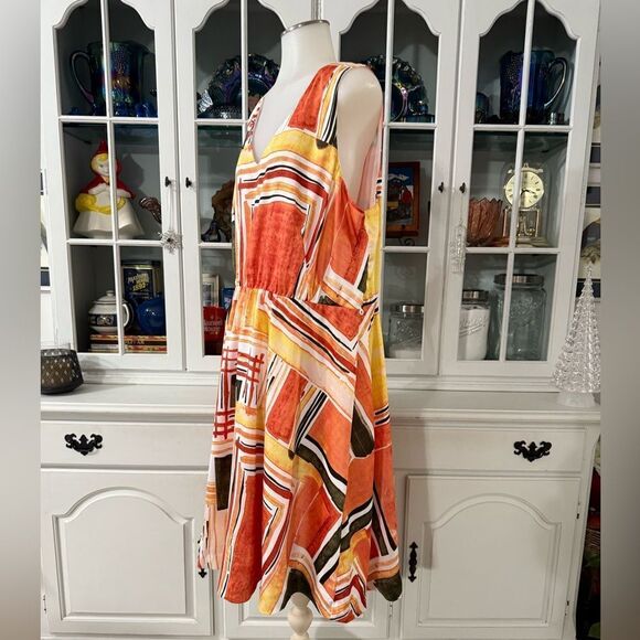 Lane Bryant Multicolor Geometric Print Women's Dress Size 18 NWT Sleeveless - Picture 3 of 6